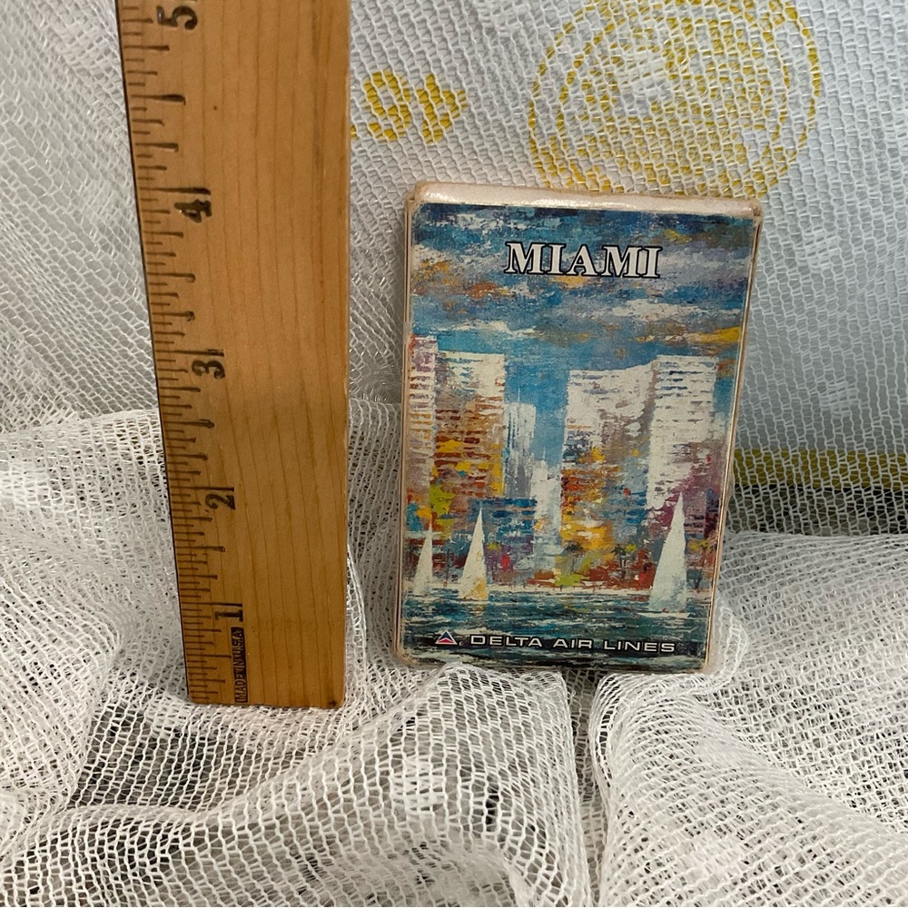 Vintage Delta Airline Miami Playing Cards collectible